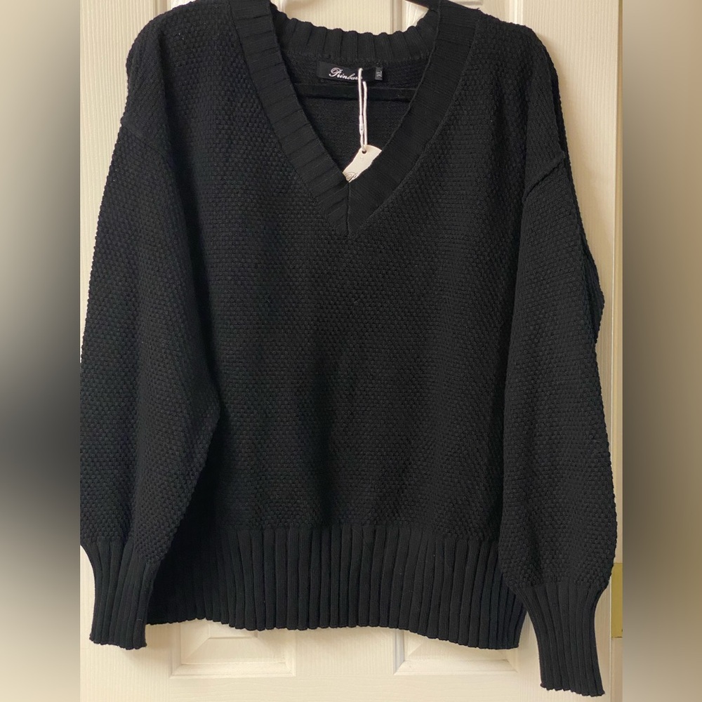 Elegant Black V-Neck Sweater